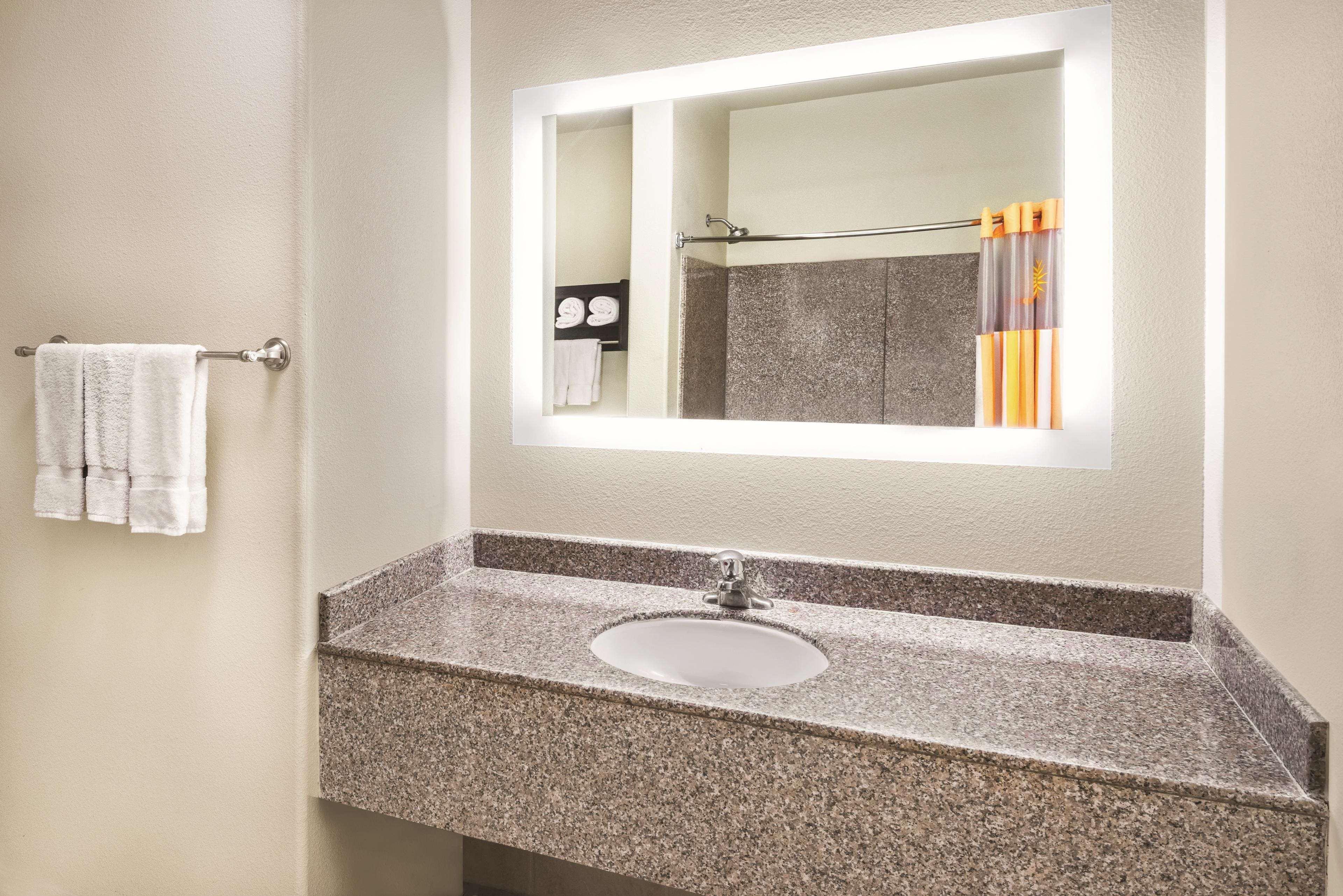 La Quinta By Wyndham San Antonio The Dominion Ξενοδοχείο Εξωτερικό φωτογραφία